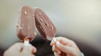 Unilever Tarik Es Krim Magnum dari Peredaran di Inggris Karena Mengandung Plastik dan Logam, Kalau Termakan Bahaya?