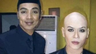 Foto Lawas Deddy Corbuzier Diumbar Ustaz Riza Muhammad, Warganet: Kukira Manekin Korban Popo Barbie