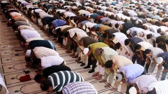 Jadwal Sholat Jumat untuk Wilayah Surabaya dan Sekitarnya, Lengkap Niat dan Amalan Sunnahnya