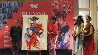 Grand Ambarrukmo Hotel Gelar Pameran Seni Rupa IBUDAYA, Tampilkan Karya 15 Perupa