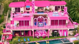 Airbnb Kembali Sewakan Dreamhouse Barbie di Malibu