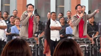 Jeje Govinda Jadi Rebutan Emak-emak saat Manggung, Sinyal Buat Syahnaz