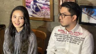 Della Puspita Tak Mau Diusik Lagi Soal Pernikahan Sirinya: Boleh Nggak Sih Aku Bahagia?
