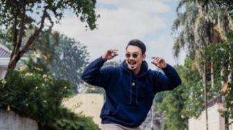 Denny Sumargo Syok Lihat Paras Asli Lesti Kejora Ketika Pertama Kali Bertemu: Ternyata.....
