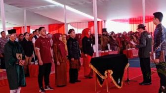 Ribuan Guru Honorer di Majalengka Terima SK Pengangkatan P3K