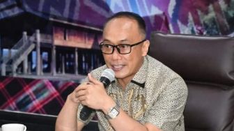 Ancaman UU Pornografi Buat PJ Gubernur Sulbar Gegara Pidato 'Burung'