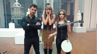 Taylor Lautner Beri Kejutan Spesial di Panggung Konser Taylor Swift