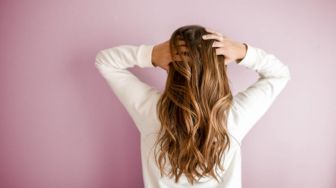 4 Cara Sederhana Menghilangkan Kutu Rambut yang Dapat Kamu Coba