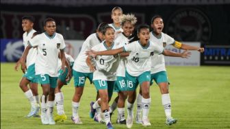 AFF U-19 Wanita: Kepakan Sayap Garuda Pertiwi Meninggi di Kesempatan Kedua