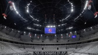 Suasana tribun penonton di Indonesia Arena, Senayan, Jakarta, Selasa (11/7/2023). [Suara.com/Alfian Winanto]