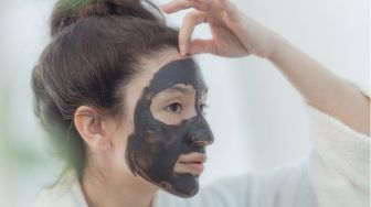 5 Kesalahan Pemakaian Clay Mask yang Umum Terjadi, Kamu Pernah Lakukan?