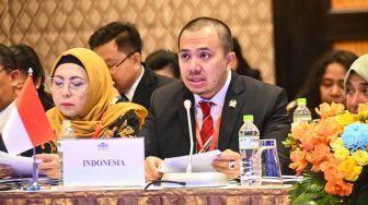 The 14th Meeting of AIPA Caucus, Delegasi Indonesia Sampaikan Presentasinya