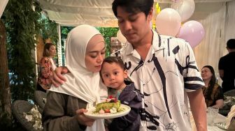 Dandani Baby L, Rizky Billar Kena Sentil: Anak Jangan Dibiasakan Pakai Barang Mewah