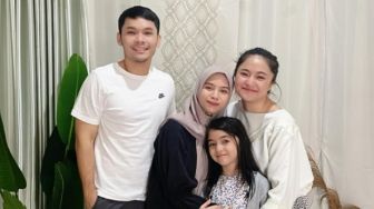 5 Potret Kedekatan Marshanda dan Istri Ben Kasyafani, Sudah Seperti Sahabat Dekat