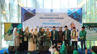 Menaker Sebut Banyak Mahasiswa Indonesia yang Pindah Kewarganegaraan