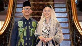 5 Potret Cantik Istri Wamen BUMN Baru, Ayu Heni Rosan Gonta-ganti Tas Branded Selama di Amerika Serikat