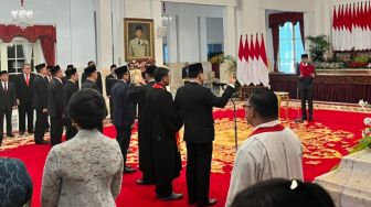 Jokowi Lantik Djan Faridz Dan Gandi Sulistiyanto Sebagai Wantimpres