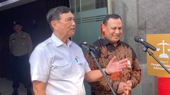 Firli Bahuri Dkk Dikritik karena OTT KPK Menurun, Luhut: Saya Gak Setuju, Pemikiran Kampungan!