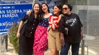 10 Potret Reunian Personel Girlband Blink, Tetap Kompak dan Seru