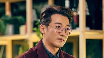 8 Potret Ahn Jae Wook di Not Others, Drama yang Langsung Curi Perhatian di Episode Perdana