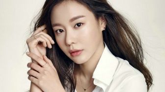 Berperan Jadi Guru, Kim Ah Joong Dikabarkan akan Bintangi Drama Korea Baru