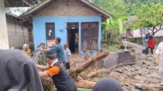 Korban Banjir Bandang di Pasaman Kesulitan Air Bersih, Begini Kondisinya