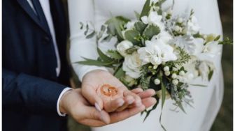 12 Hari Menikah, Pria Ini Baru Sadar Istrinya ternyata Laki-laki