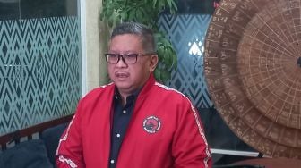 Hasto PDIP Sebut Budiman Sudjatmiko Temui Prabowo Bukan untuk Bermanuver Politik