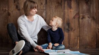 Sejumlah Perbuatan Durhaka Anak kepada Orang Tua