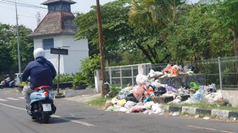 Baru Empat Hari, 31 Orang Ditangkap Petugas Akibat Buang dan Bakar Sampah Sembarang di Kota Jogja