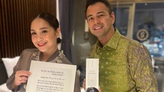 Nagita Slavina Nangis Tinggalkan Anak Pergi Haji, Begini Cara Raffi Ahmad Tenangkan Istri