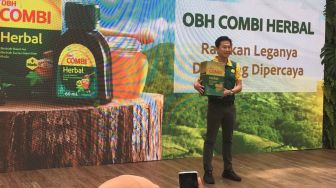 Makin Digemari, OBH Combi Herbal Hadir Legakan Tenggorokan