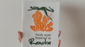 Sarat akan Perenungan, Inilah Buku 'Sajak-Sajak Sepatu Tua' Karya WS Rendra