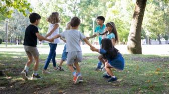 3 Cara Tingkatkan Growth Mindset Anak, Agar Kognitif Terus Terasah