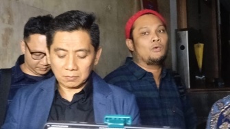 Dipanggil Atas Laporan Dugaan Perzinaan, Virgoun Dicecar 22 Pertanyaan