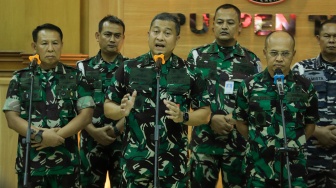 Aturan Perwira TNI/Polri Duduki Jabatan Sipil