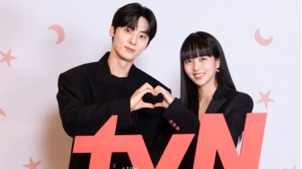 Selalu Nempel Bak Perangko, 5 Potret Manis Kim So Hyun dan Hwang Min Hyun di 'My Lovely Liar'