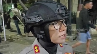BREAKING NEWS! Konvoi Pesilat di Surabaya Tabrak Seorang Polisi: Mohon Doanya