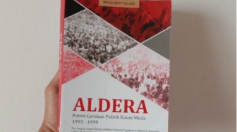 Ulasan Buku ALDERA: Potret Gerakan Politik Kaum Muda 1993-1998