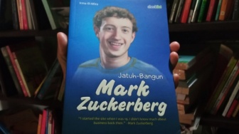 Ulasan Buku 'Jatuh-Bangun Mark Zuckerberg' Inspirasi Hidup dari Pendiri Facebook