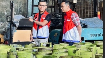 Sidak Penyaluran LPG, Direksi Pertamina Patra Niaga Pastikan Stok Aman di Bandung