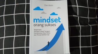 Buku 'Mindset Orang Sukses', Pentingnya Memiliki Pola Pikir Positif