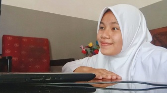 Kisah Nuraini, Anak Nelayan Sungai Rokan Raih Beasiswa PHR ke Universitas Pertamina