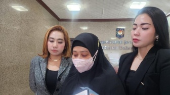 Kacau! Bupati Gorontalo Diduga Sering Minta Foto dan Video Syur ke Seorang Wanita, Ancam Bakal Disebar Kalau Tak Nurut