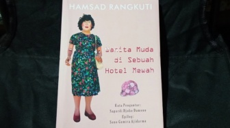 Buku 'Wanita Muda di Sebuah Hotel Mewah': Realitas Kemiskinan di Sekitar Kita