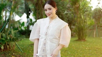 Nagita Slavina Datang ke Acara Istana Kepresidenan Disangka Pakai Baju Harga Selangit, Ternyata Cuma Segini
