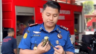 Ade Bhakti Banjir Pujian Usai Tak Lagi Jadi Camat, Tampil Keren dengan Seragam Barunya: Tidak Usah Grundel!