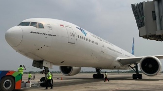 Garuda Indonesia Kembali Terbangkan Rute Surabaya-Jeddah PP