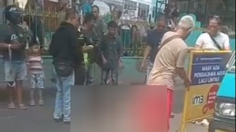 Heboh, Pria Loncat dari Flyover Ciputat Tangsel
