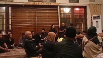 Kronologi Ibu Kikan Cokelat Meninggal, Sempat Kanker Payudara hingga Menjalar ke Liver